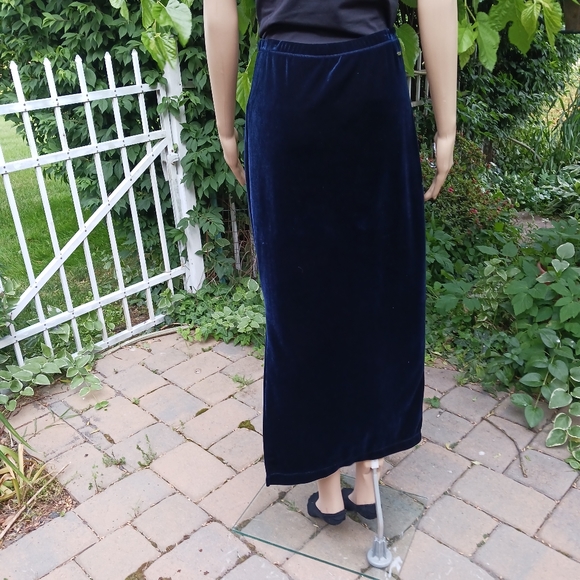 TOMMY HILFIGER Deep Blue Velvet Column Pull On Side Slit Maxi Skirt Like… - Picture 4 of 16